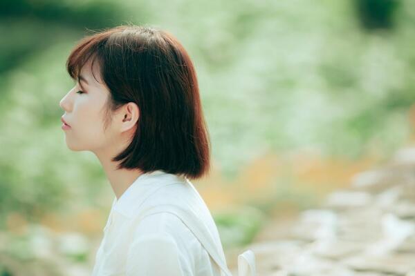 婚姻线向下弯曲穿过感情线 婚姻线向下弯曲吉利吗