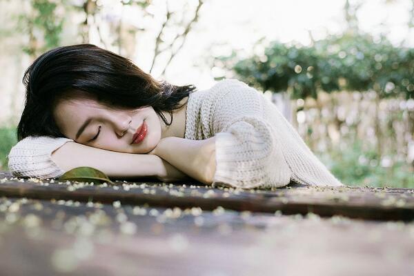 婚姻线感情线交织一起 婚姻线与感情线相连后中断