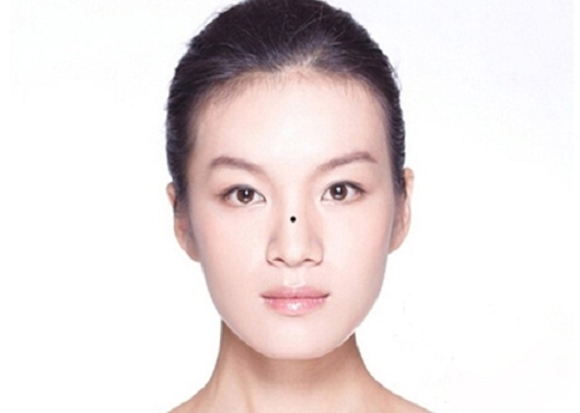 扫帚眉女人的婚姻命运 婚姻波折需找对方法处理