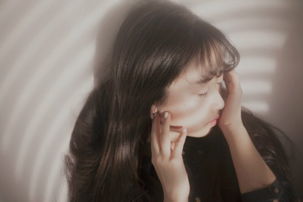 女人头发多命好不好 头发多财源广
